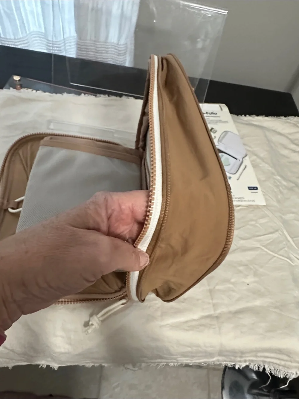 Zip-Folio Pouch with Notepad – Brown NWT